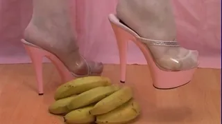 Bananas crushing in pink shoes