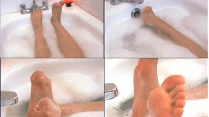 Bubble bath feet