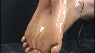 Kitty's Asian Feet Get Messy in Syrup