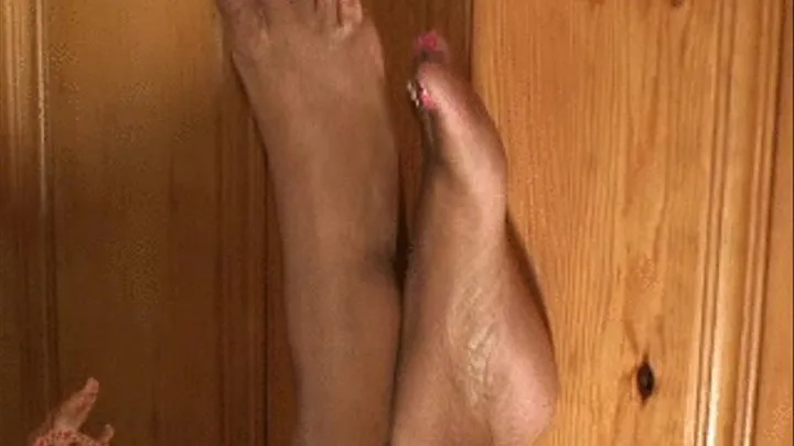 Ms. 2's Long Legs & Pretty Feet