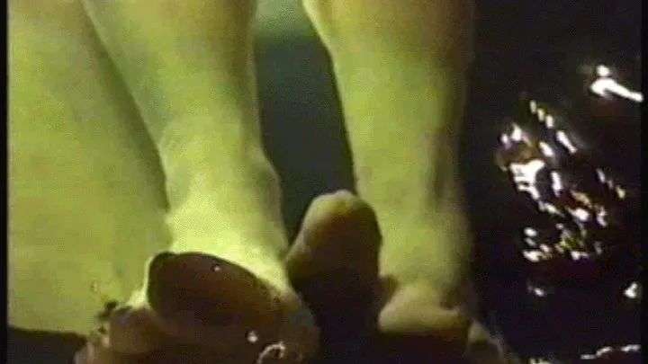 Psychedelic Foot Job!!