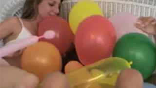 Balloon Fun with Jade and Jessie! (Part 3)