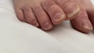 LONG TOENAILS CUMSHOTS