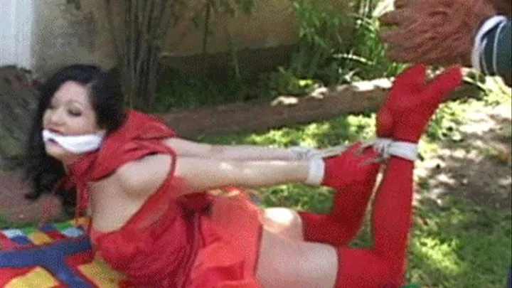 Bondage Werewolf and Red Riding Hood - Highlights