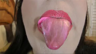 Moms Gum Covered Tongue Full Screen