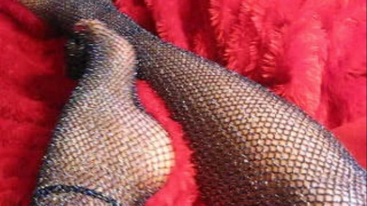 Sparkly Fishnet Rub & Strip