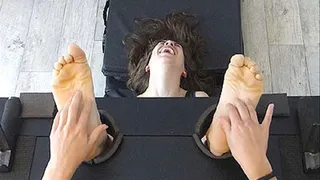 THIS IS SALOMEE 'S TURN TO TICKLE GWENOLA'S SOLES