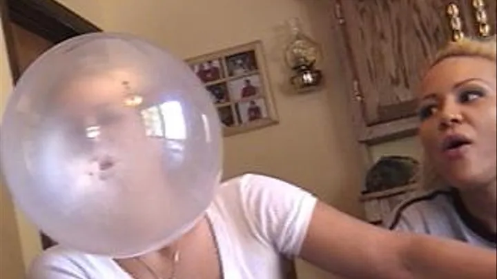 Mandy Makes Giant Bubbles - Full Length