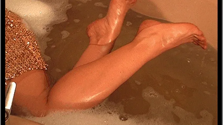Coming Home After A Long Party Night - A Bath In GML Pumps & FF Nylons - Full Version