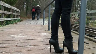 Booties In A Park 3 . hd