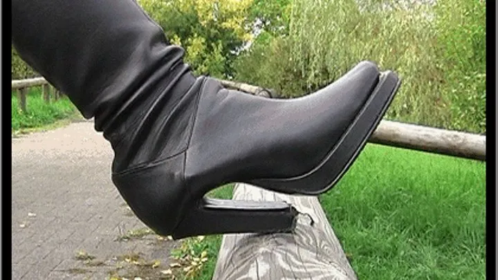 Black Platform Boots 2 - Total - Part 5