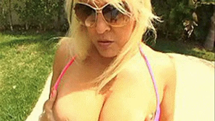 Big tits blonde Cougar bumps and grinds her anus on BBC as she awaits his injection - high