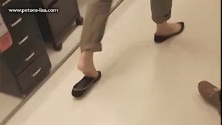 Betrayed by her slutty shoes - Part 1 (Heelpopping, Dipping)