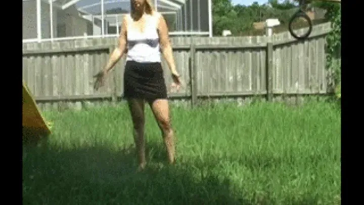 n443 Hotwife Rebecca Playing With Water In The Yard