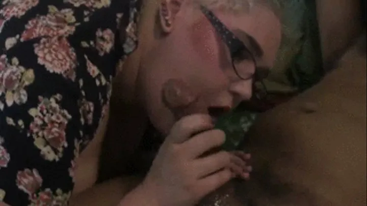 Cricket Rose's Deepthroat Facefuck Extravaganza!