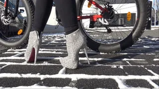 Neele - Belight - Bike And Snow