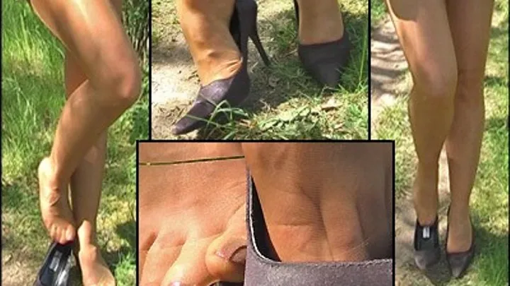 Black Classic Pumps - A Walk 3 - Part 3 - CUT D