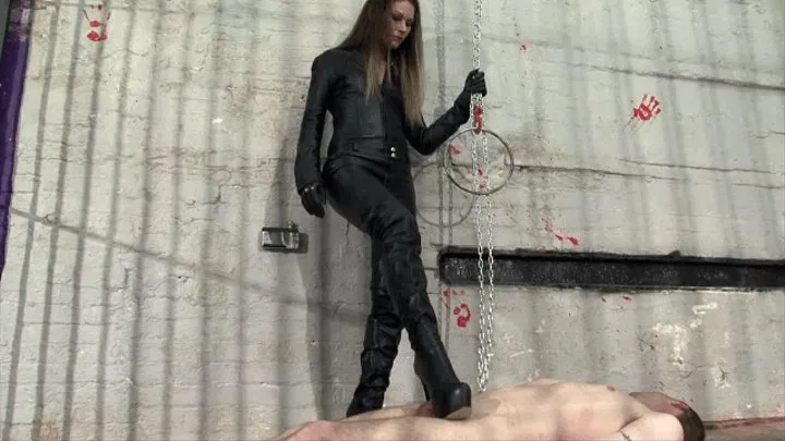 BLG-RG Victoria Tramples prisoner wearing expensive Arollo thigh boots