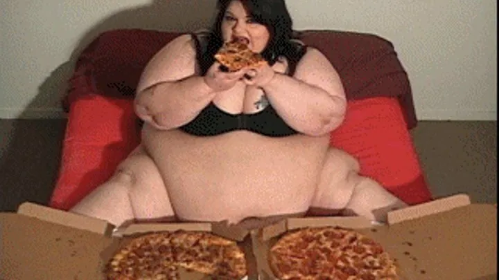 Big Woman, Big Pizzas. Web