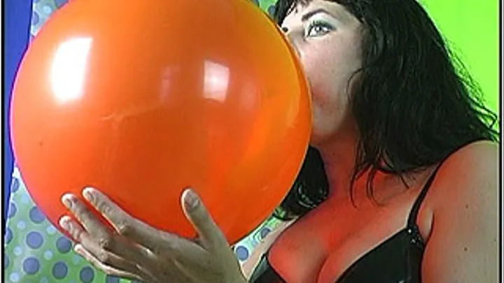 Heather's Tight 16 Inch Balloons