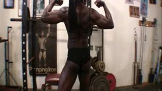 Muscular Ebony Goddess Roxanne Edwards Has A Way Of Getting Your Attention
