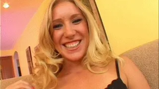 Two Sexy Blondes Snowball A Big Cumshot After Being Fucked -part 1