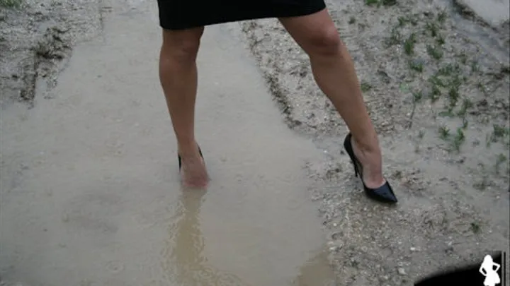 Maria's Black Patent Jimmy Choo Anouk Muddy Track Walk 3