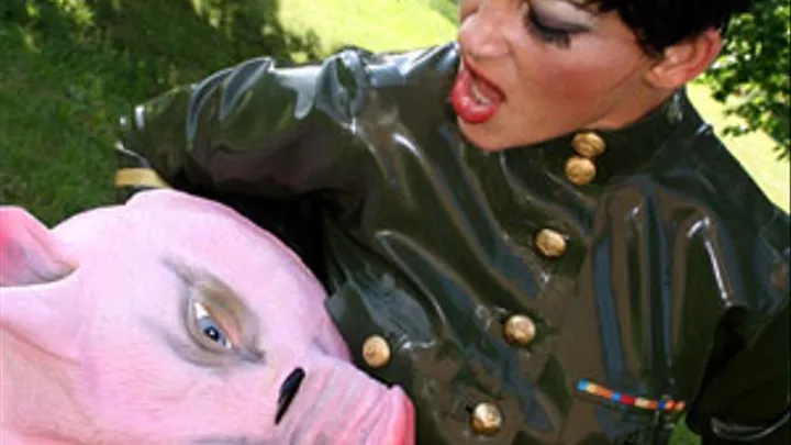 Miss Cheyenne in: Outdoor pig