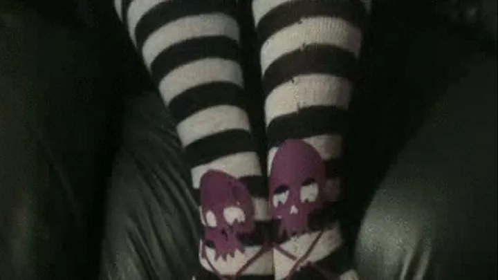 Striped Pirate Toe Socks