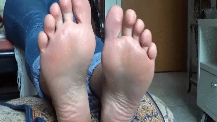 SOLES POV SHORT CLIP HIGH DENITION