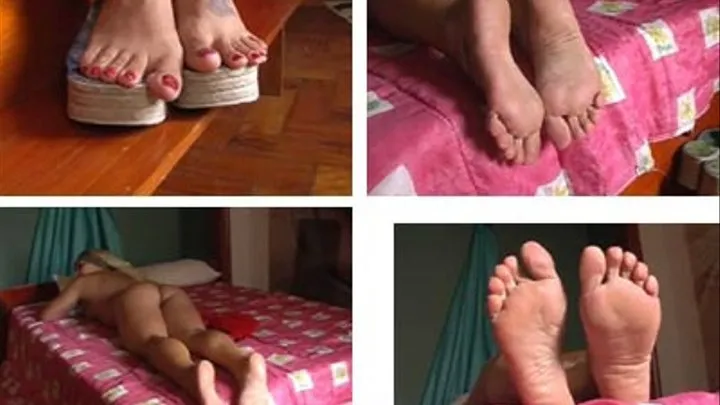 SOLE GISELY FEET in bed