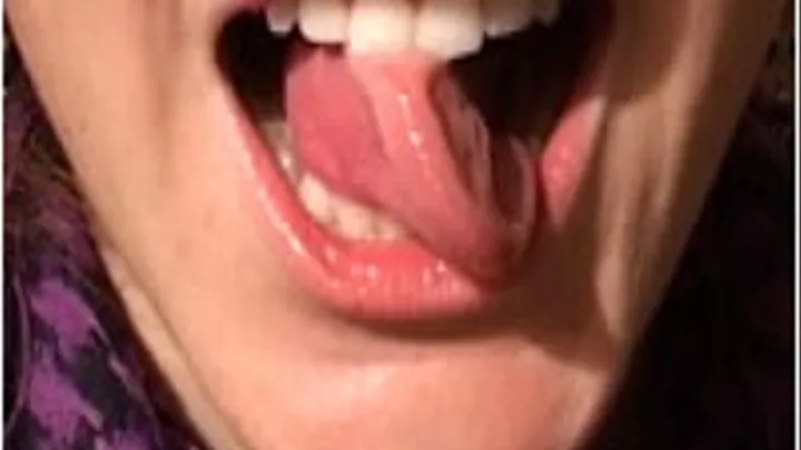 18 YRS OLD TONGUE TEASE - Medium