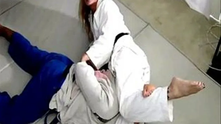 Female fighter vrs male fighter FULL GI and BAREFOOT