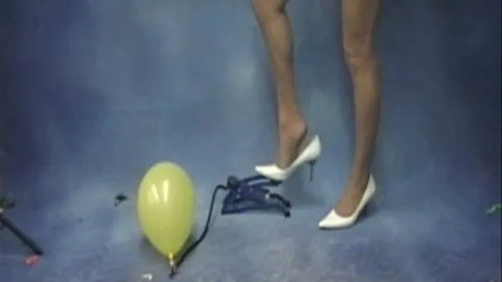 Balloon Pedal Pumping- White pumps