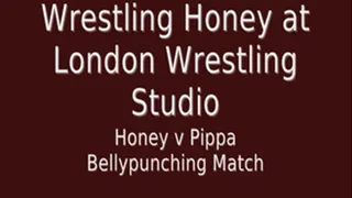 Honey vs Pippa - Belly Punching