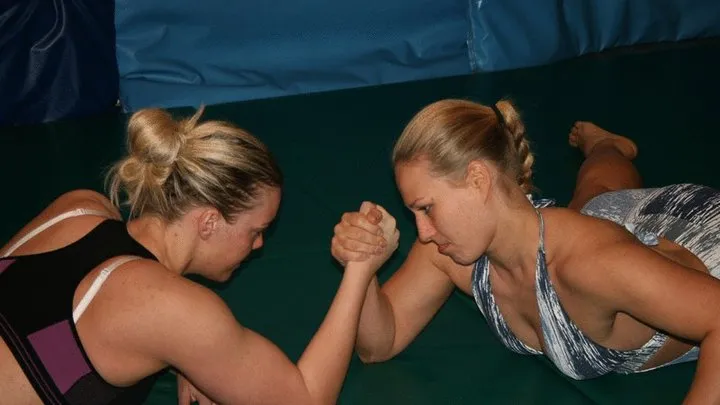 Xena vs Karmen arm wrestling