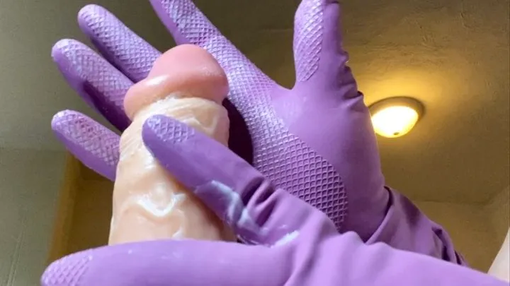 Cleaning gloves handjob with AriesBBW