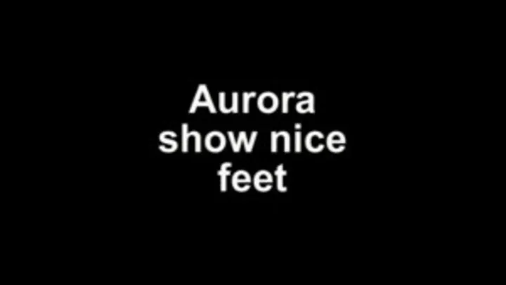 Aurora show nice feet