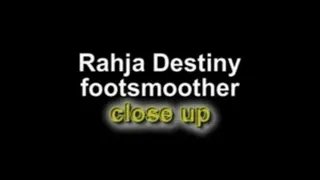 Rahja Destiny footsmother close up