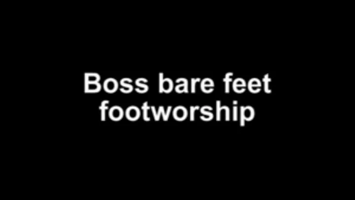 Fräulein Boss barefeet footworship