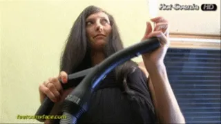 Hot Svenja vacuum hands