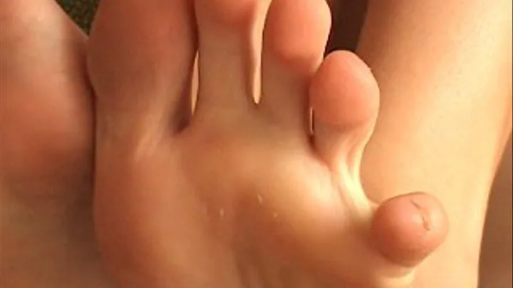 Hot naked toes