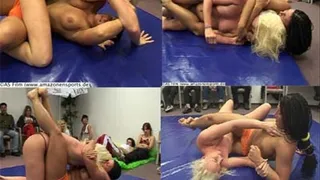 AS 102/2* topless women's wrestling