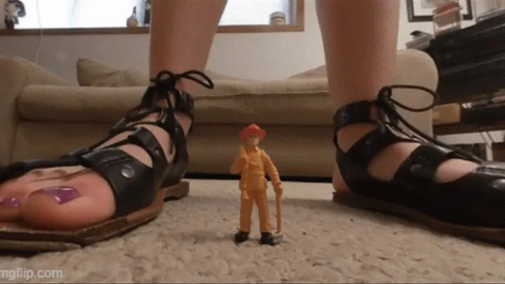 Stomped by Cora's Giantess Sandals VR