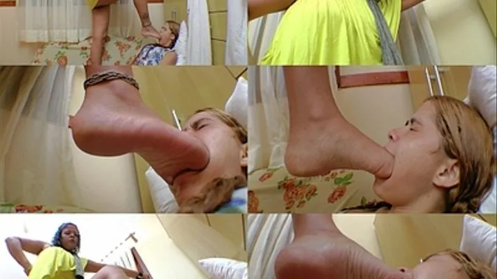 DEEP FEET TEARING THE THROAT - new girl CRIS TEIXEIRA - NEW MF 2012 - CLIP 02 - exclusive MF