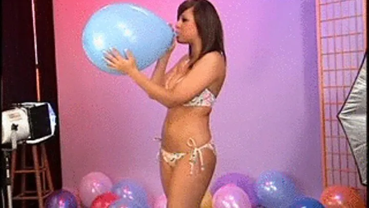 Balloon Babe Frankie Inflation 3 IPod