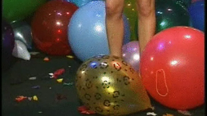 Bare Balloon Babe Noelle Foot & Finger Popping IPod