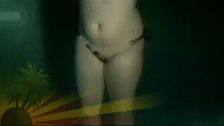 Under water spying on Lisa 69 in her bikini/ f4v