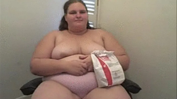 BBW takes Nude Lunch divx,