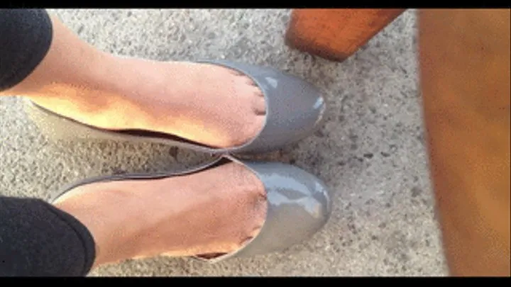 Kelly's toes with grey flats @ Starbucks